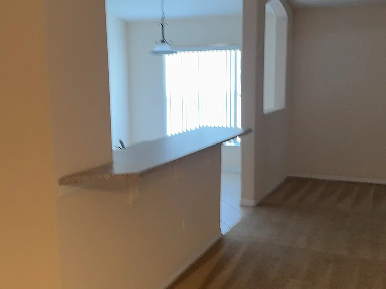 2362 Glasbern Cir — Photo 4