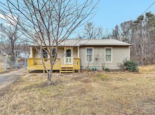 4064 Crawford Rd, Roanoke, VA 24018