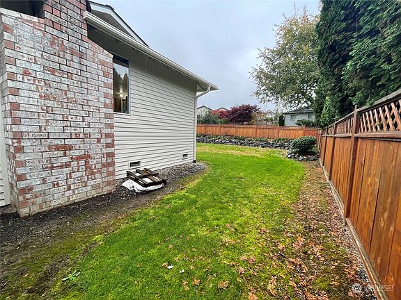 5th image of 6301 67th Avenue NE