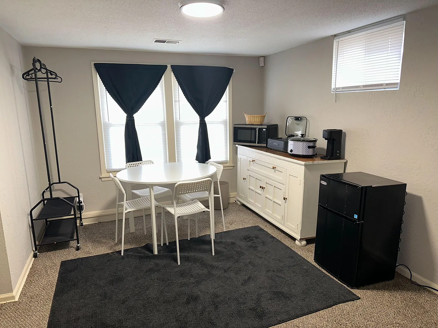 4 bed, 3.0 bath, 1460 sqft, $1,139 — Photo 3