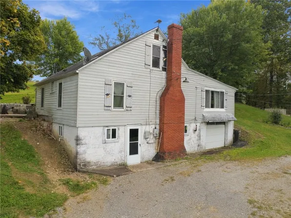 928 Duvall Rd, Charleroi, PA 15022