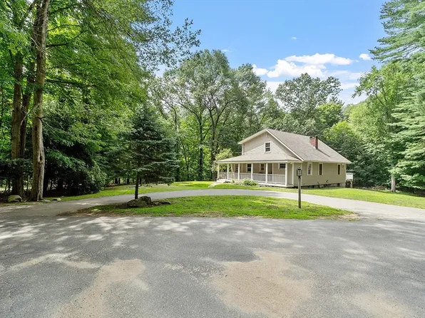 3 Off King Way, Groveland, MA 01834