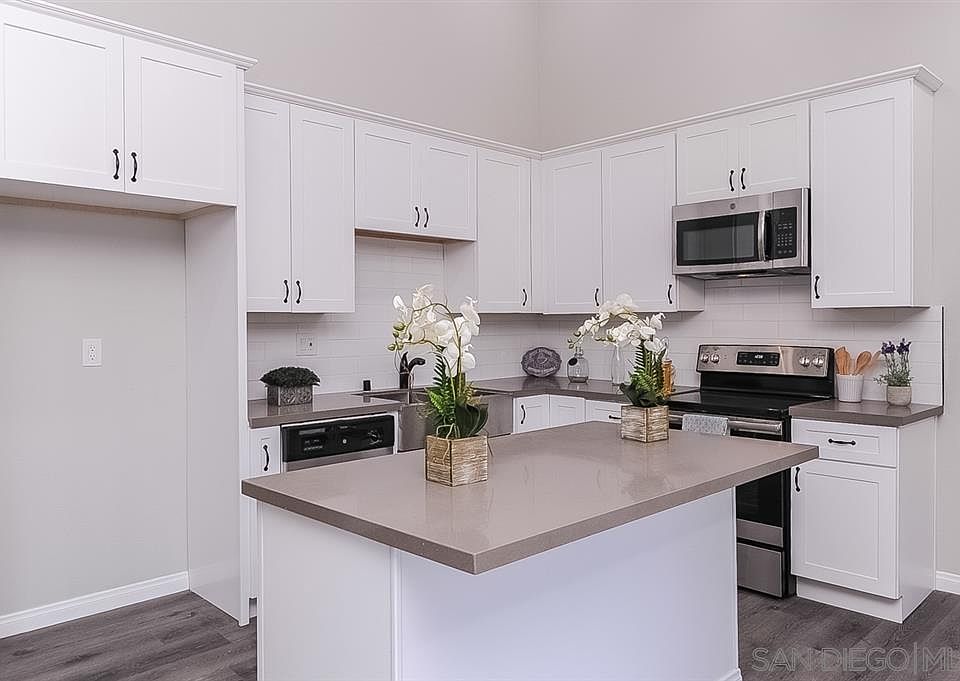 1st image of 6208 Agee St Unit 218