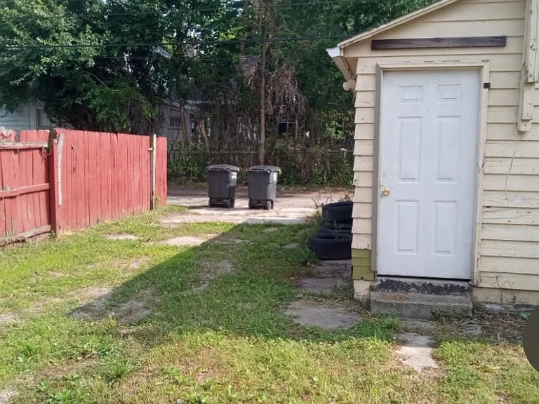 920 Wyoming St — Photo 19