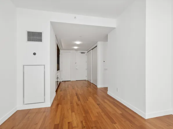 15 William Street image 12 of 14