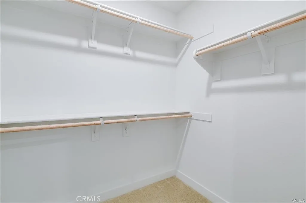 3 bed, 3.5 bath, 2064 sqft, $5,100 — Photo 4