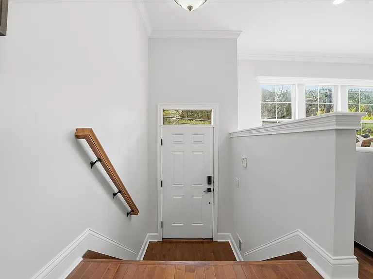 525 Boal St — Photo 2