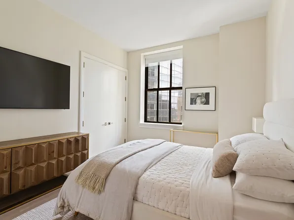 100 Barclay Street image 10 of 15