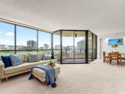 1525 Wilder Ave APT 904, Honolulu, HI, 96822