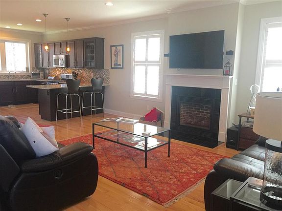 2nd image of 13 Forestbrook Dr
