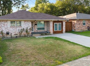 2415 Pleasant Dr, Dallas, TX 75227