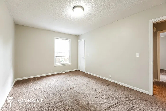 421 Sellwood Cir — Photo 10