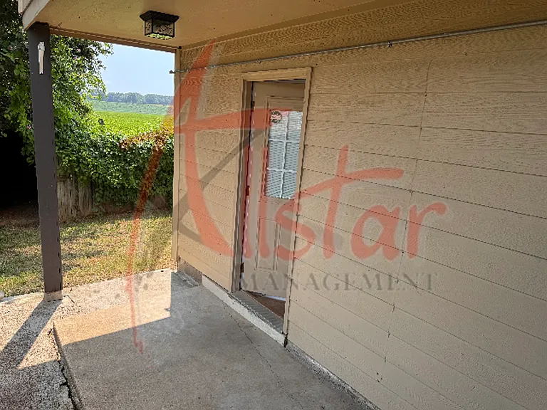 5628 Kaitlyn Dr E — Photo 17