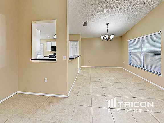 4th image of 1362 Woodwind Dr