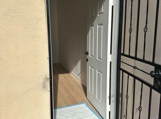 13241 Arminta St, North Hollywood, CA 91605