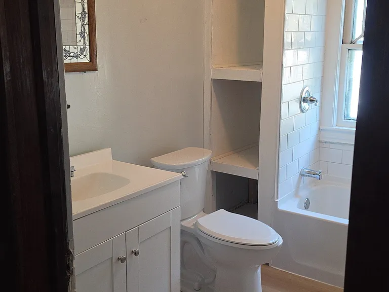 13 Owego St — Photo 8