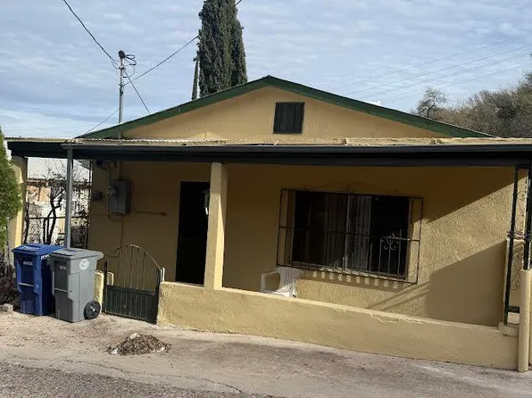 310 N Chama Ln, Nogales, AZ 85621