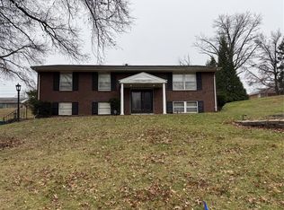 822 Coach Ct N #6, Saint Louis, MO 63137