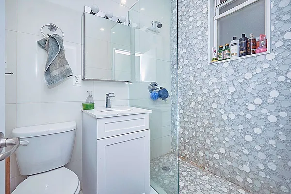 Rented by Keller Williams NYC | media 12