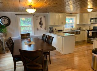 36 Park St, Bellingham, MA 02019