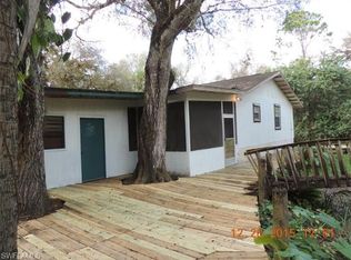 797 Avalon Ave, Labelle, FL 33935