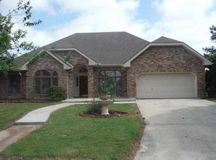 3725 Lake Aspen Dr W, Gretna, LA 70056