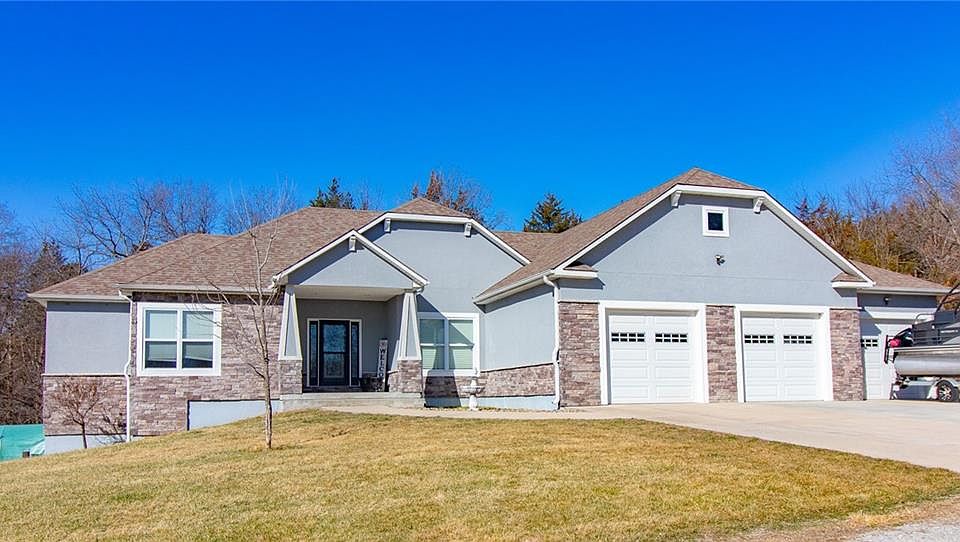 1st image of 17795 Stoney Creek Ln