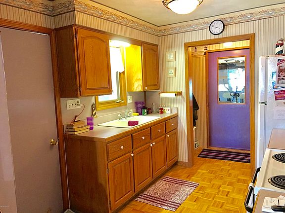 5th image of 16438 E Lake Dr