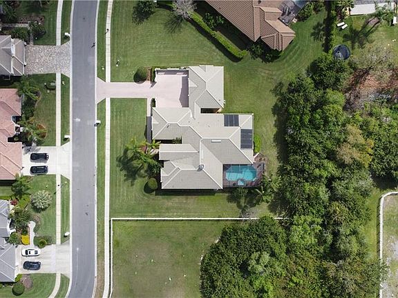 3rd image of 4627 Avenue Longchamps