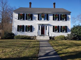 78 Fletcher Rd, Bedford, MA 01730