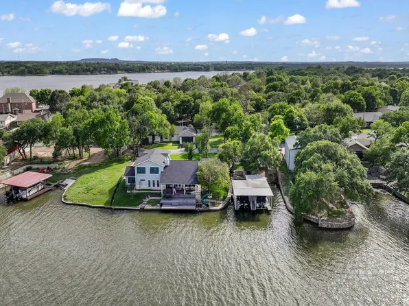 608 Casas Del Norte Ct, Granbury, TX 76049