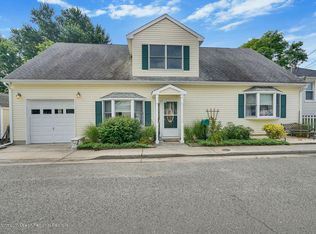 480 Center Ave, Middletown, NJ 07748