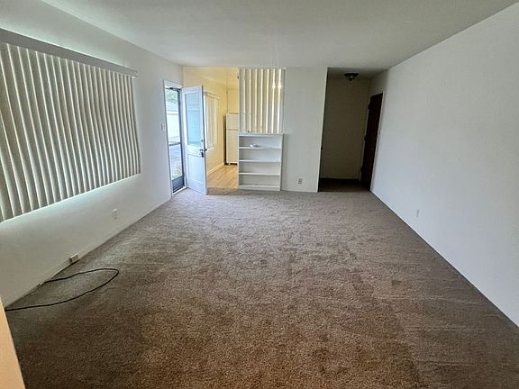 3rd image of 263 N Dos Caminos Ave
