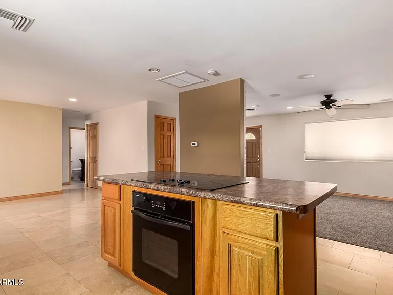 1608 W Inverness Dr — Photo 7