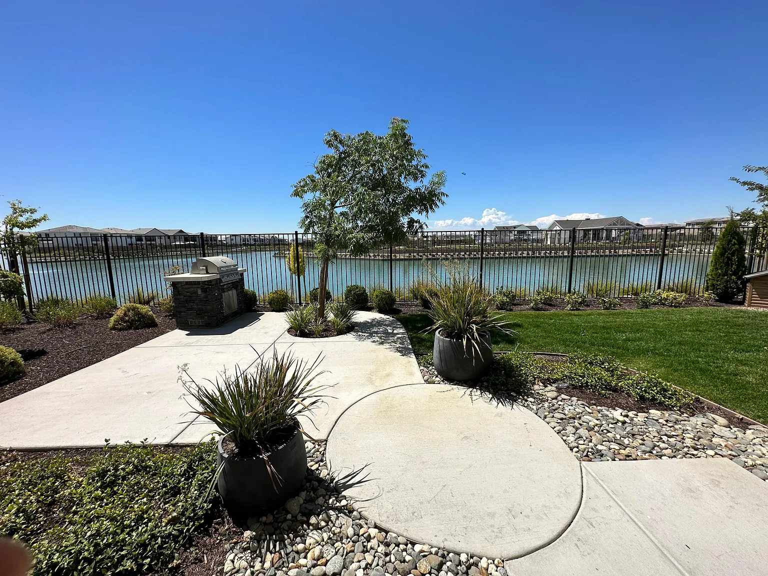 5 bed, 2804 sqft, $3,800 — Photo 4