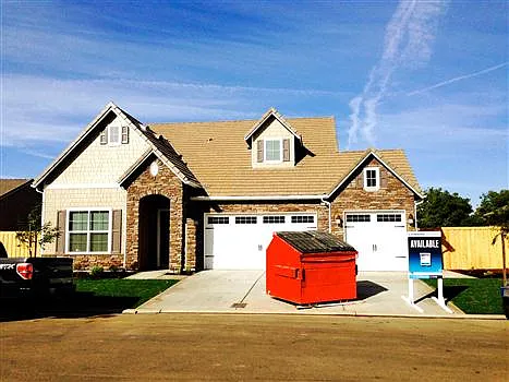 4139 N Newport Bay photo 1