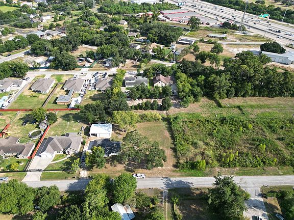 4th image of 16311 Channing Way