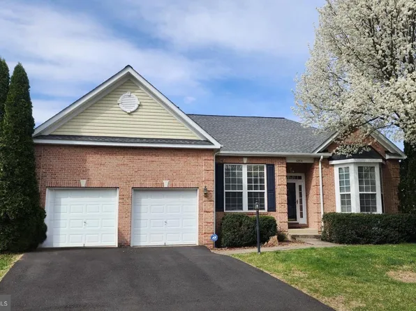 6854 Averbach Ct, Warrenton, VA 20187