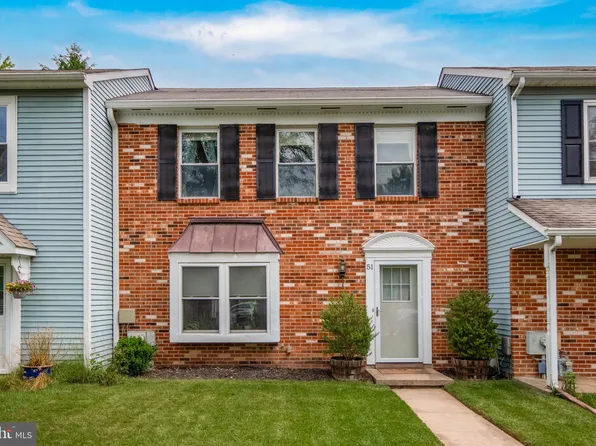 51 Hunt Dr, Horsham, PA 19044