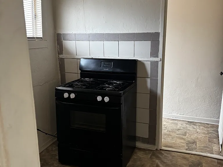 1509 W Woodlawn Ave #1 — Photo 8