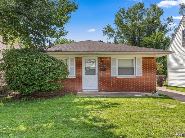 25469 Powers Ave, Dearborn Heights, MI 48125