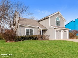 1106 16th Ave S, Greenwood, MO 64034
