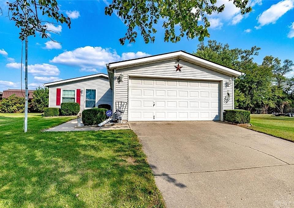 1st image of 2678 Opal Dr