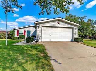 2678 Opal Dr, Middletown, OH 45044