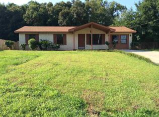 6633 Hertz St, Pensacola, FL 32526