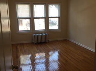 6657 N Newgard Ave APT 2S, Chicago, IL 60626