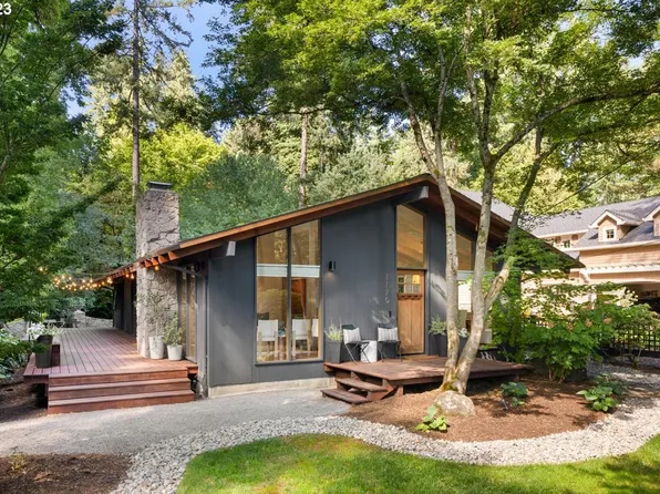 1125 Northshore Rd, Lake Oswego, OR 97034