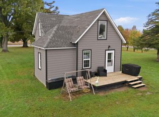 36858 Lily St NW, Cambridge, MN 55008