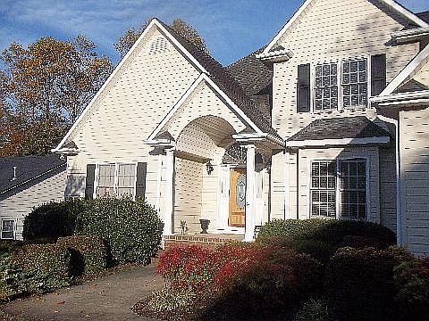 1st image of 75 River Park Ln