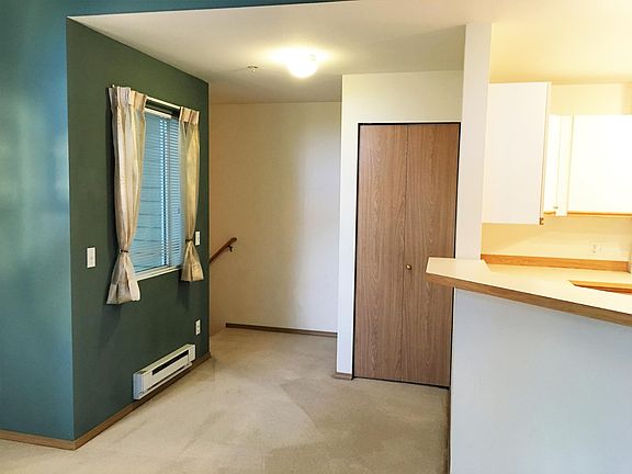 Entryway level 2